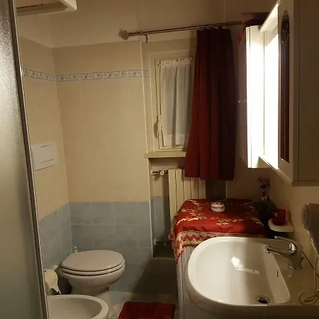 La Rosa Apartment *
